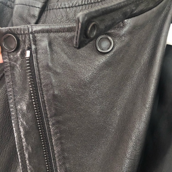 Vince Black Leather Jacket Size Small - Picture 2 of 12